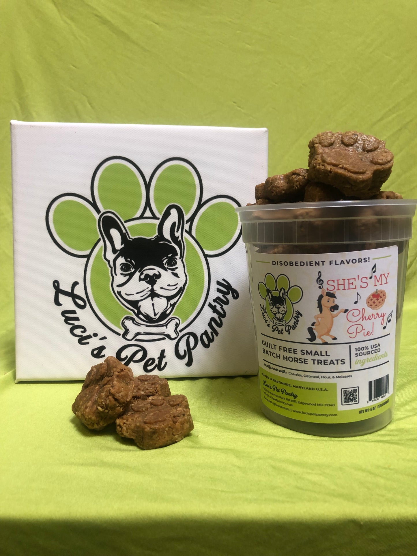 Octoberfest - All Natural "Pumpkin" Horse Treats - Disobedient Biscuits Bulk Tub