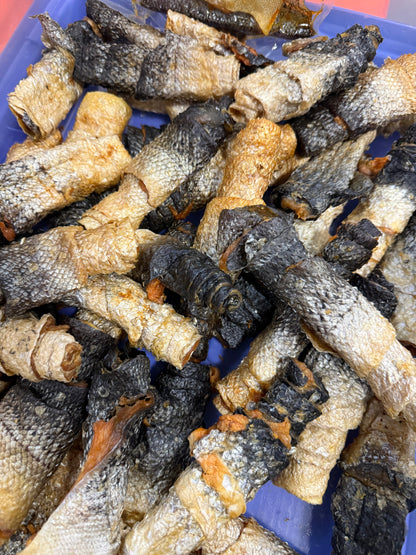 All Natural Rolled Salmon Skin Dog Chews: NO Rawhide! Protein Enriched Great for all age Dogs & Puppies!